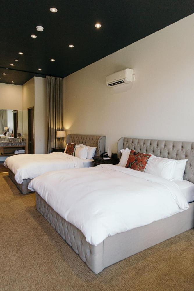 Estate Room interior